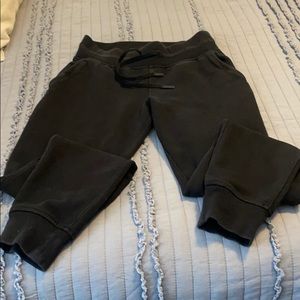 Lululemon joggers